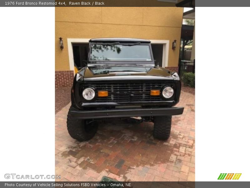 Raven Black / Black 1976 Ford Bronco Restomod 4x4