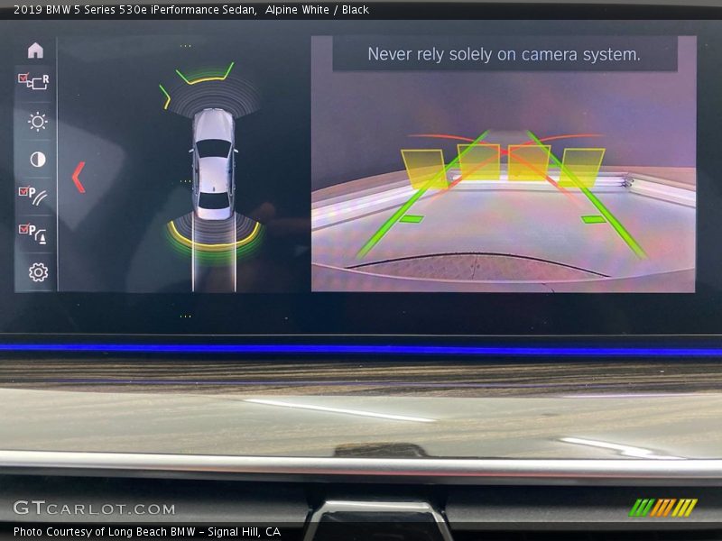 Alpine White / Black 2019 BMW 5 Series 530e iPerformance Sedan