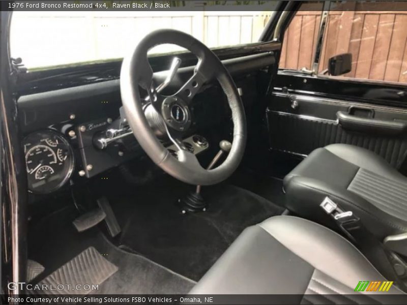 Raven Black / Black 1976 Ford Bronco Restomod 4x4