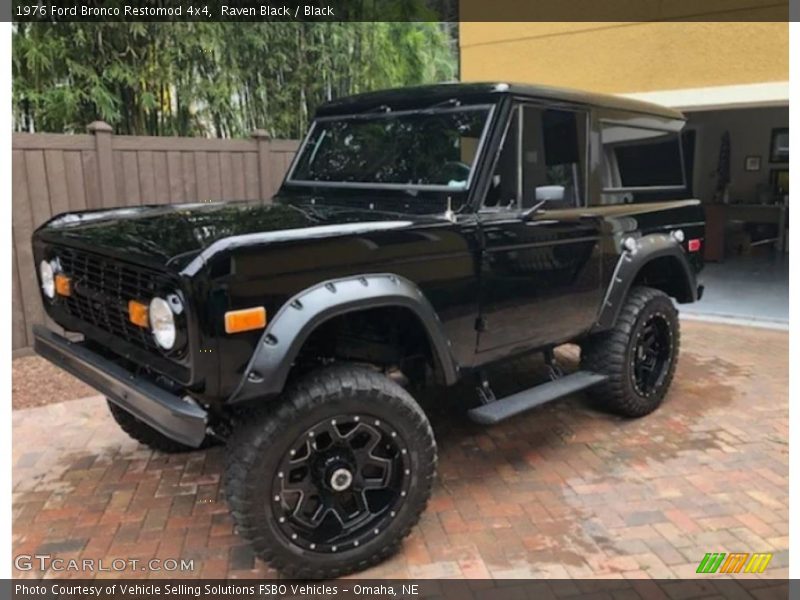 Raven Black / Black 1976 Ford Bronco Restomod 4x4