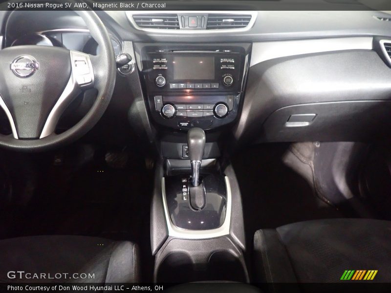 Magnetic Black / Charcoal 2016 Nissan Rogue SV AWD