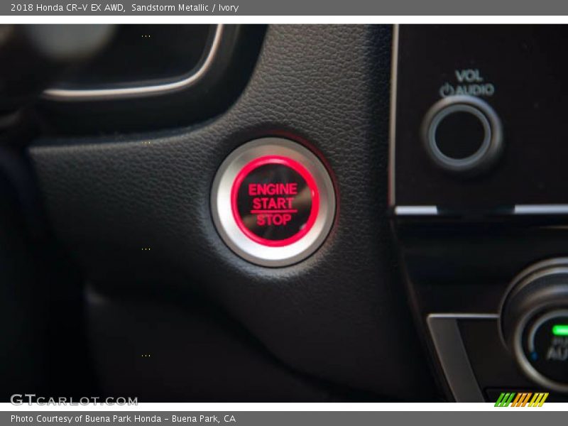 Sandstorm Metallic / Ivory 2018 Honda CR-V EX AWD