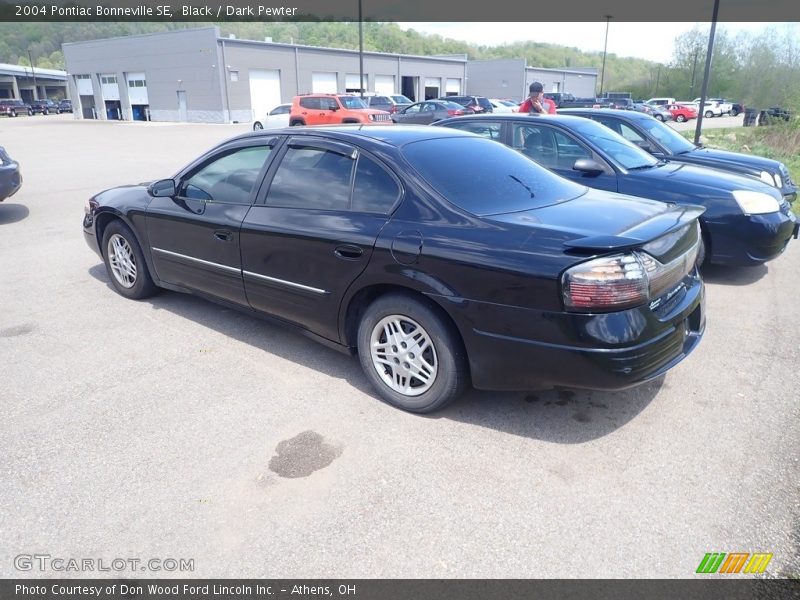Black / Dark Pewter 2004 Pontiac Bonneville SE