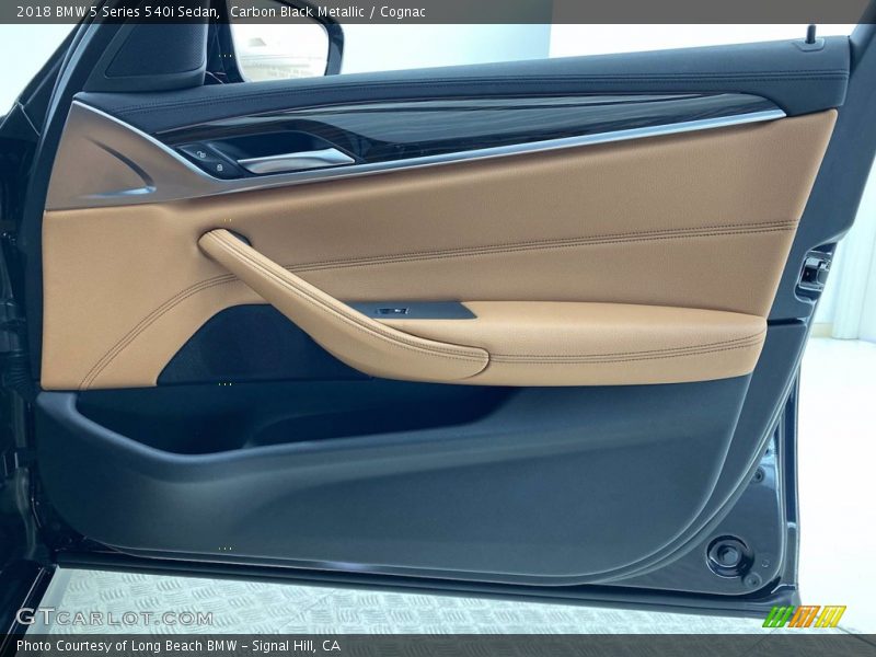 Carbon Black Metallic / Cognac 2018 BMW 5 Series 540i Sedan