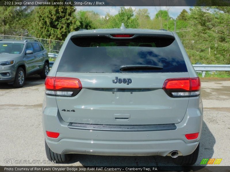 Sting-Gray / Black 2021 Jeep Grand Cherokee Laredo 4x4