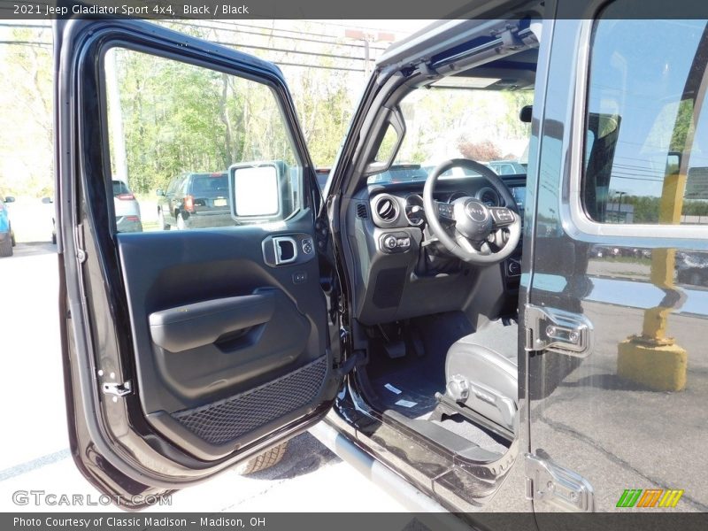 Black / Black 2021 Jeep Gladiator Sport 4x4