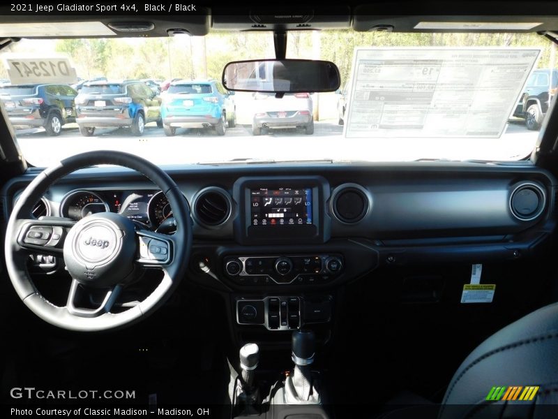 Black / Black 2021 Jeep Gladiator Sport 4x4