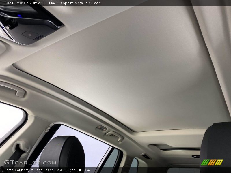Black Sapphire Metallic / Black 2021 BMW X7 xDrive40i