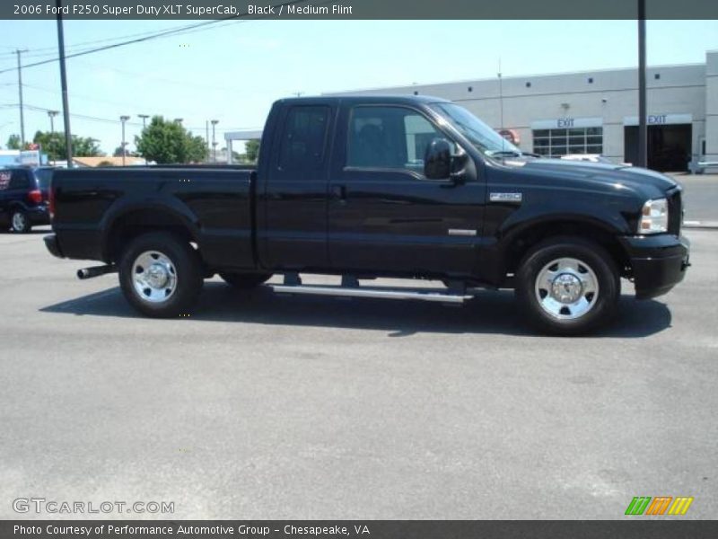 Black / Medium Flint 2006 Ford F250 Super Duty XLT SuperCab