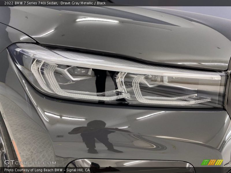 Dravit Gray Metallic / Black 2022 BMW 7 Series 740i Sedan