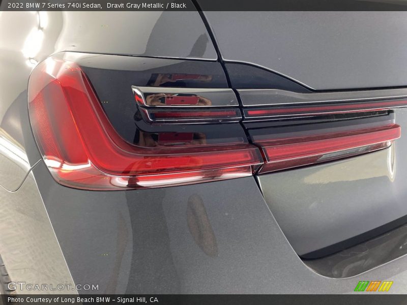 Dravit Gray Metallic / Black 2022 BMW 7 Series 740i Sedan