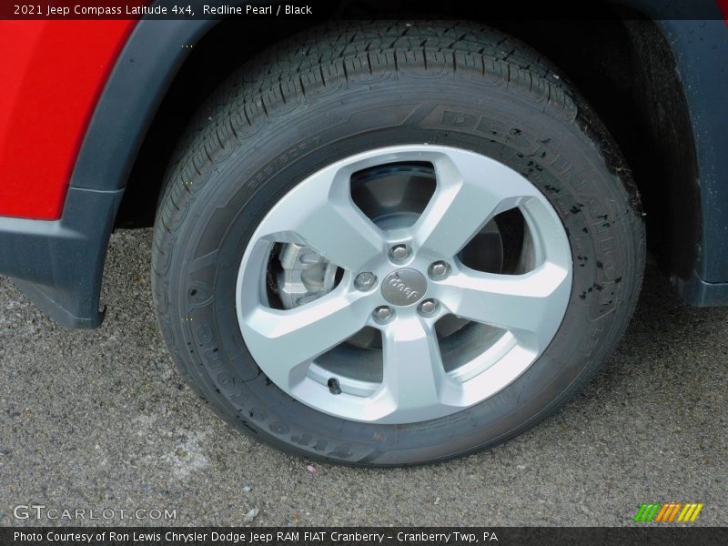  2021 Compass Latitude 4x4 Wheel