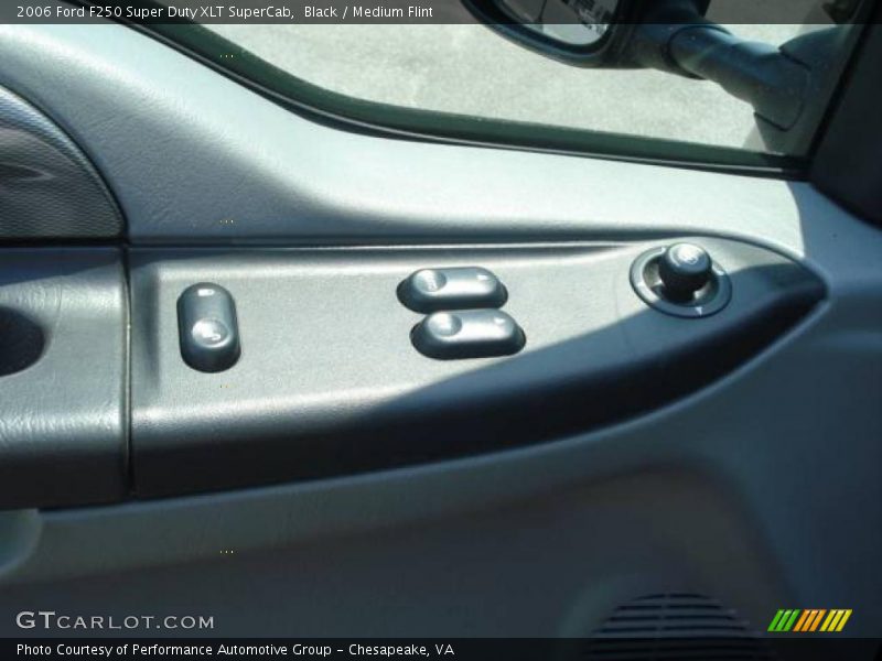 Black / Medium Flint 2006 Ford F250 Super Duty XLT SuperCab