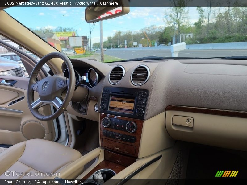 Arctic White / Cashmere 2009 Mercedes-Benz GL 450 4Matic