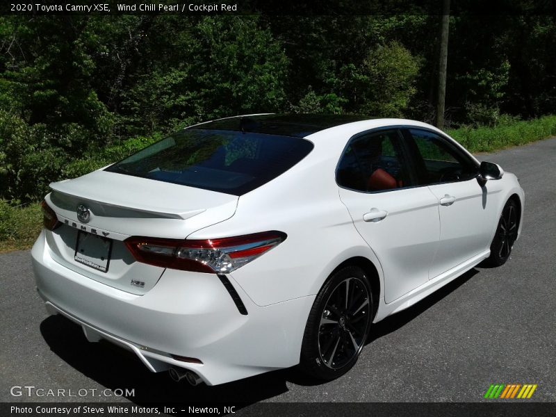 Wind Chill Pearl / Cockpit Red 2020 Toyota Camry XSE