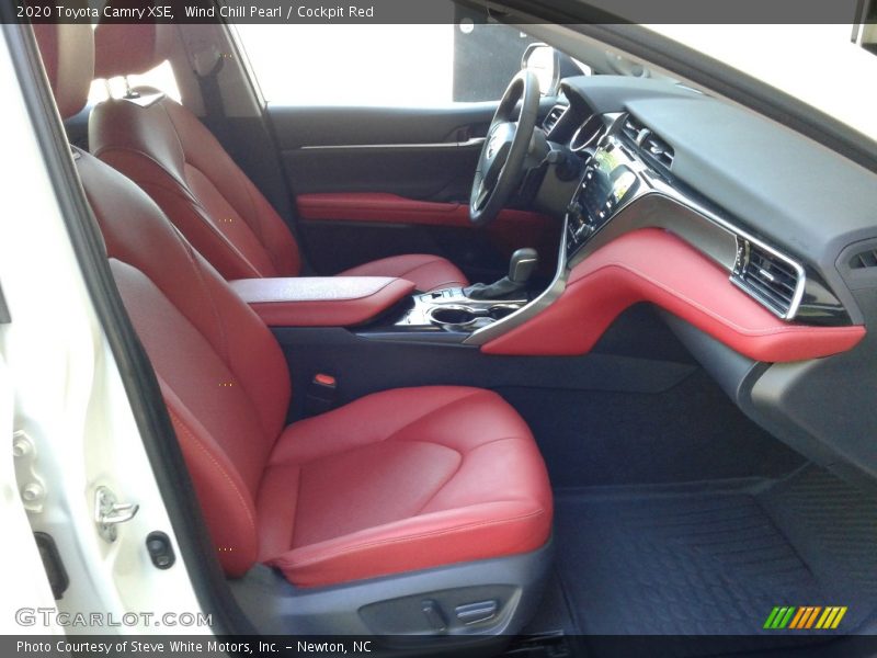 Wind Chill Pearl / Cockpit Red 2020 Toyota Camry XSE
