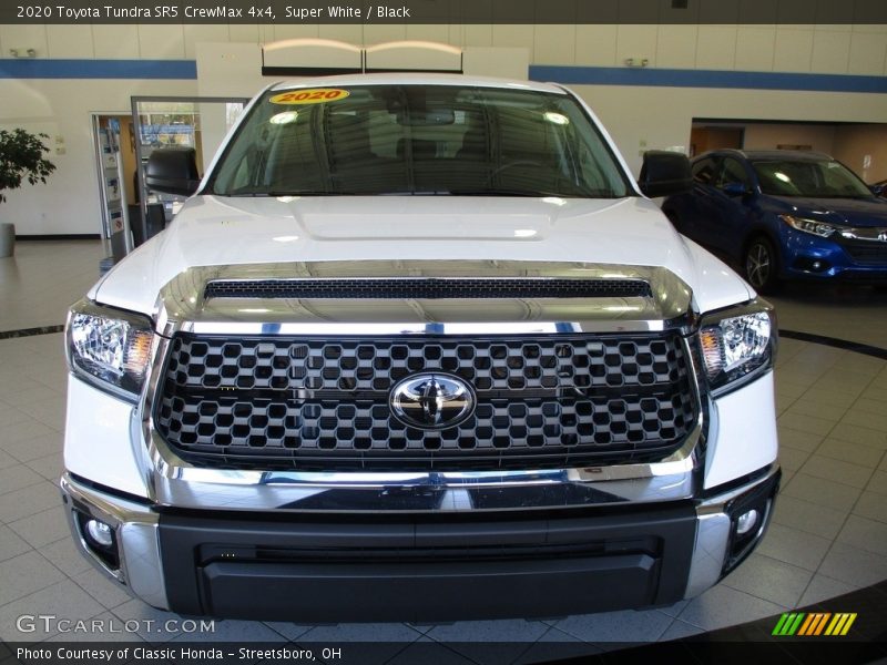 Super White / Black 2020 Toyota Tundra SR5 CrewMax 4x4