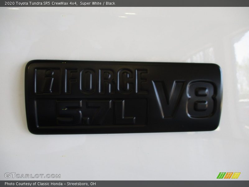 Super White / Black 2020 Toyota Tundra SR5 CrewMax 4x4