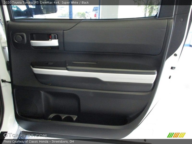 Super White / Black 2020 Toyota Tundra SR5 CrewMax 4x4