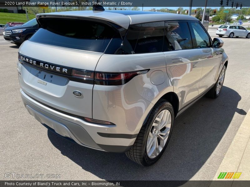 Indus Silver Metallic / Ebony 2020 Land Rover Range Rover Evoque S