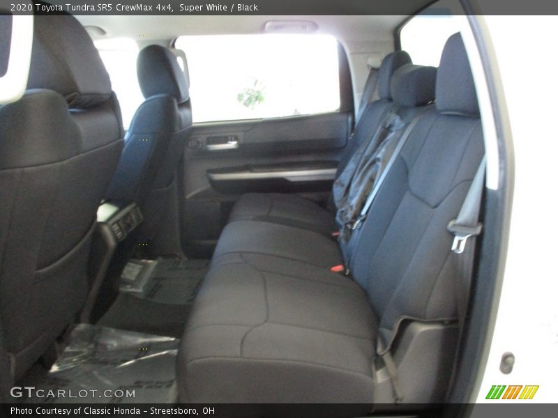 Super White / Black 2020 Toyota Tundra SR5 CrewMax 4x4