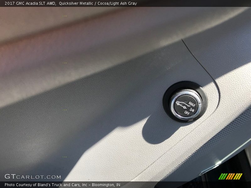 Quicksilver Metallic / Cocoa/Light Ash Gray 2017 GMC Acadia SLT AWD