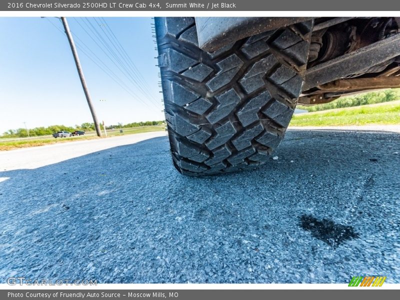 Summit White / Jet Black 2016 Chevrolet Silverado 2500HD LT Crew Cab 4x4