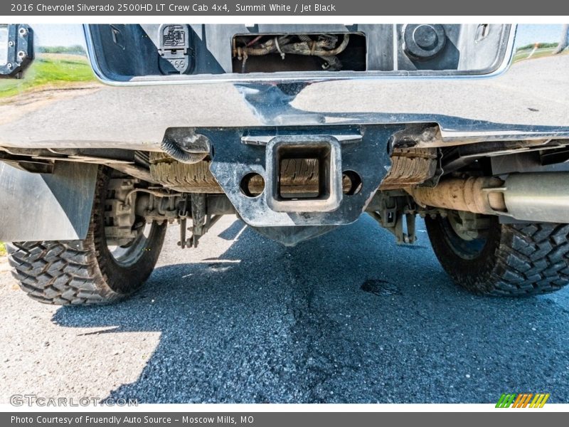 Summit White / Jet Black 2016 Chevrolet Silverado 2500HD LT Crew Cab 4x4