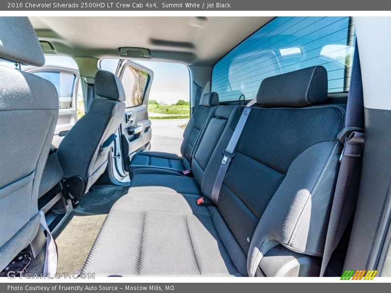 Summit White / Jet Black 2016 Chevrolet Silverado 2500HD LT Crew Cab 4x4