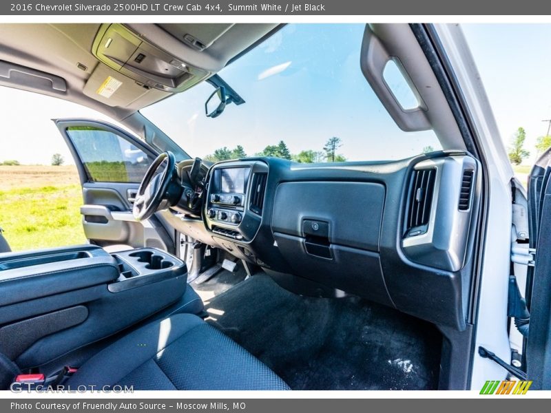 Summit White / Jet Black 2016 Chevrolet Silverado 2500HD LT Crew Cab 4x4