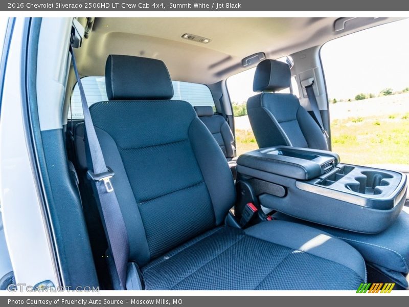 Summit White / Jet Black 2016 Chevrolet Silverado 2500HD LT Crew Cab 4x4