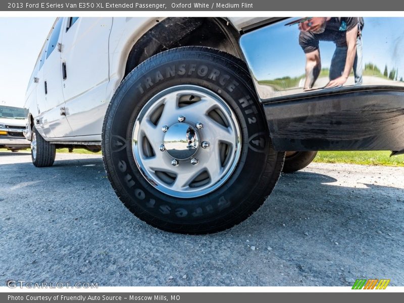 Oxford White / Medium Flint 2013 Ford E Series Van E350 XL Extended Passenger
