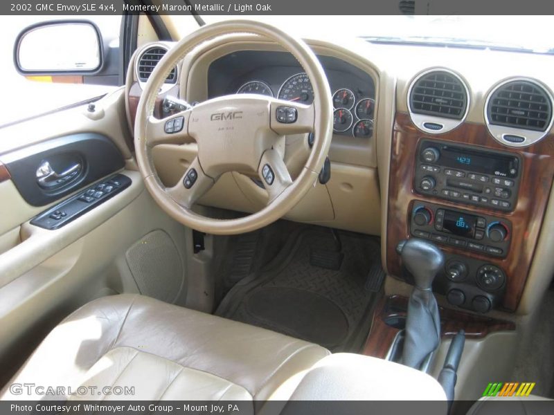 Monterey Maroon Metallic / Light Oak 2002 GMC Envoy SLE 4x4