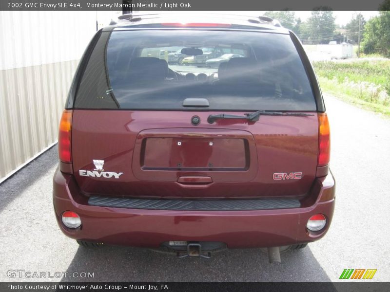 Monterey Maroon Metallic / Light Oak 2002 GMC Envoy SLE 4x4