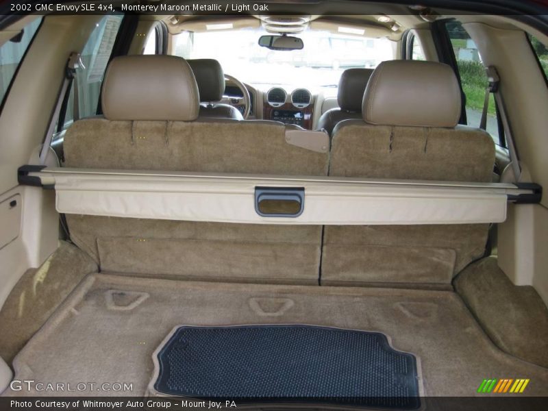 Monterey Maroon Metallic / Light Oak 2002 GMC Envoy SLE 4x4