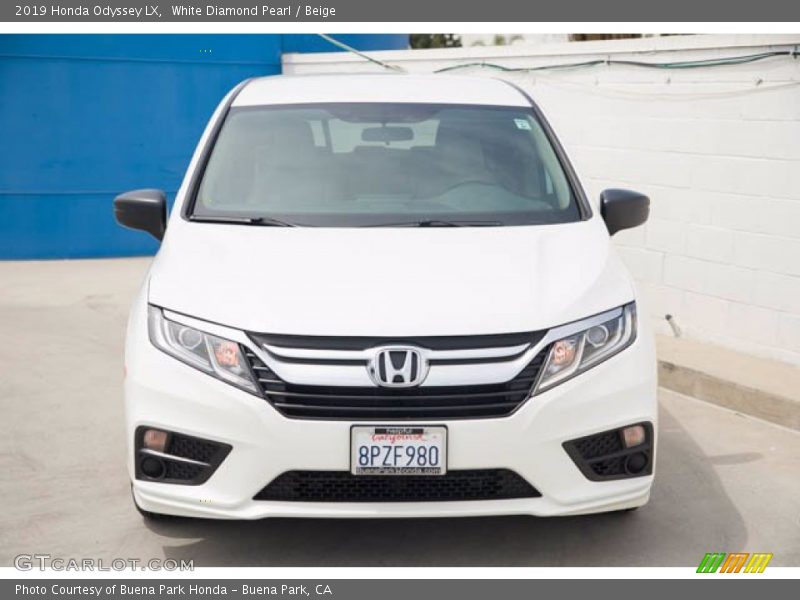 White Diamond Pearl / Beige 2019 Honda Odyssey LX