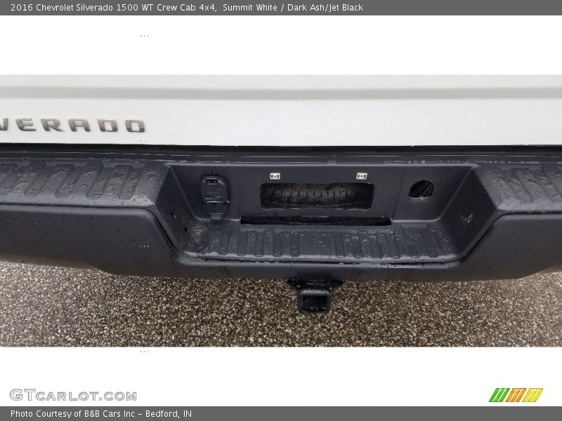 Summit White / Dark Ash/Jet Black 2016 Chevrolet Silverado 1500 WT Crew Cab 4x4