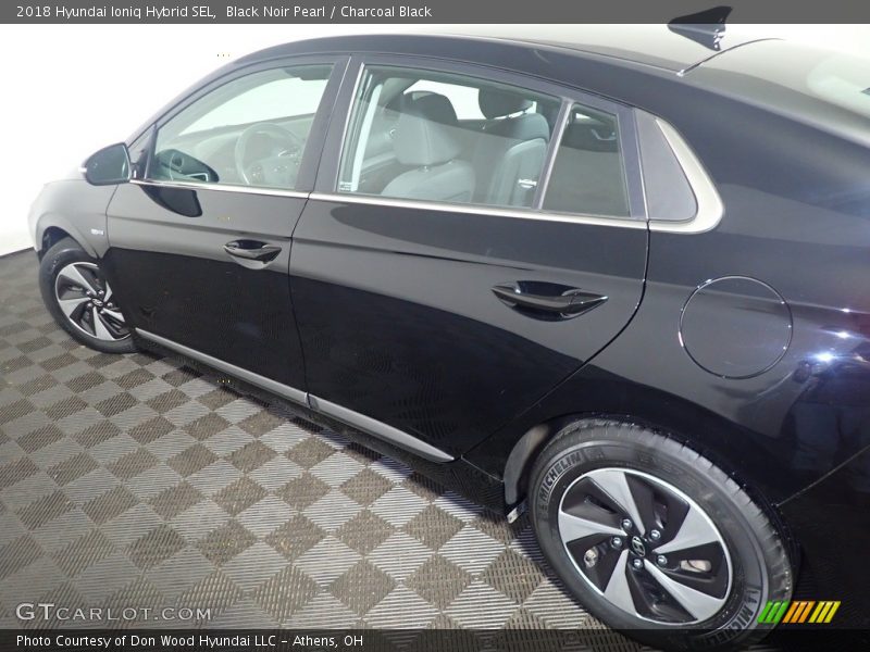 Black Noir Pearl / Charcoal Black 2018 Hyundai Ioniq Hybrid SEL