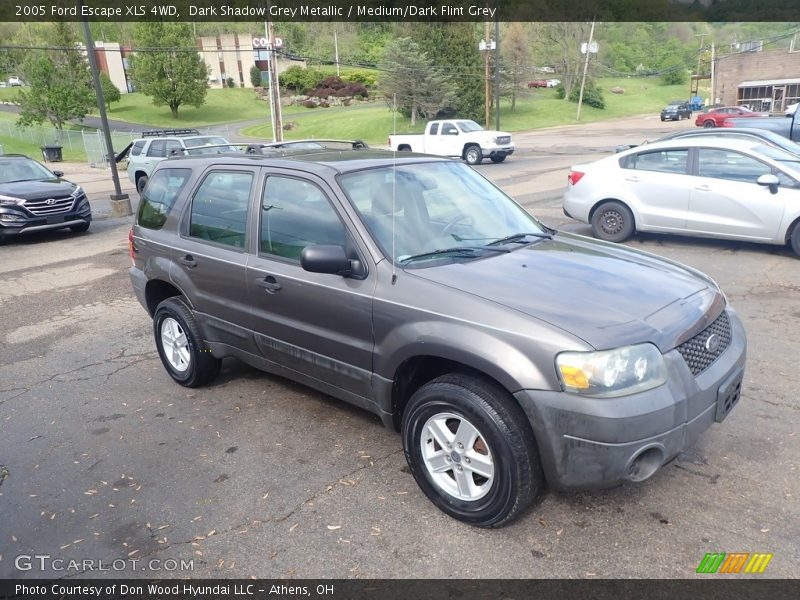Dark Shadow Grey Metallic / Medium/Dark Flint Grey 2005 Ford Escape XLS 4WD