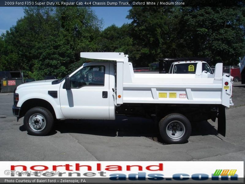 Oxford White / Medium Stone 2009 Ford F350 Super Duty XL Regular Cab 4x4 Chassis Dump Truck
