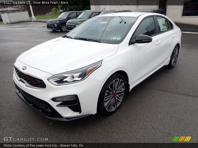 Snow White Pearl / Black 2021 Kia Forte GT