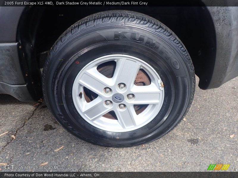 Dark Shadow Grey Metallic / Medium/Dark Flint Grey 2005 Ford Escape XLS 4WD