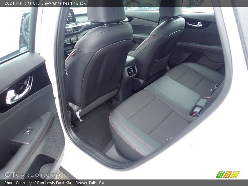 Snow White Pearl / Black 2021 Kia Forte GT