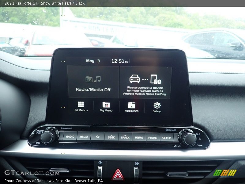 Snow White Pearl / Black 2021 Kia Forte GT