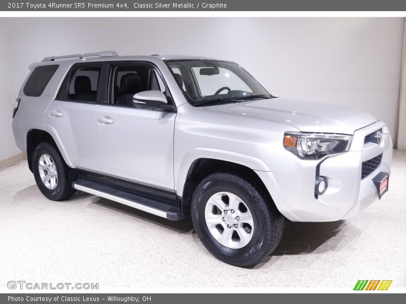 Classic Silver Metallic / Graphite 2017 Toyota 4Runner SR5 Premium 4x4