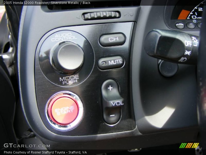 Silverstone Metallic / Black 2005 Honda S2000 Roadster