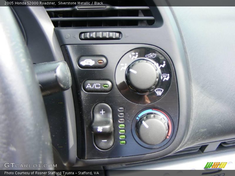 Silverstone Metallic / Black 2005 Honda S2000 Roadster