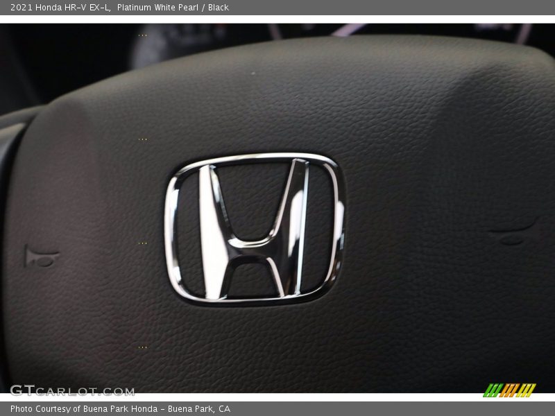 Platinum White Pearl / Black 2021 Honda HR-V EX-L