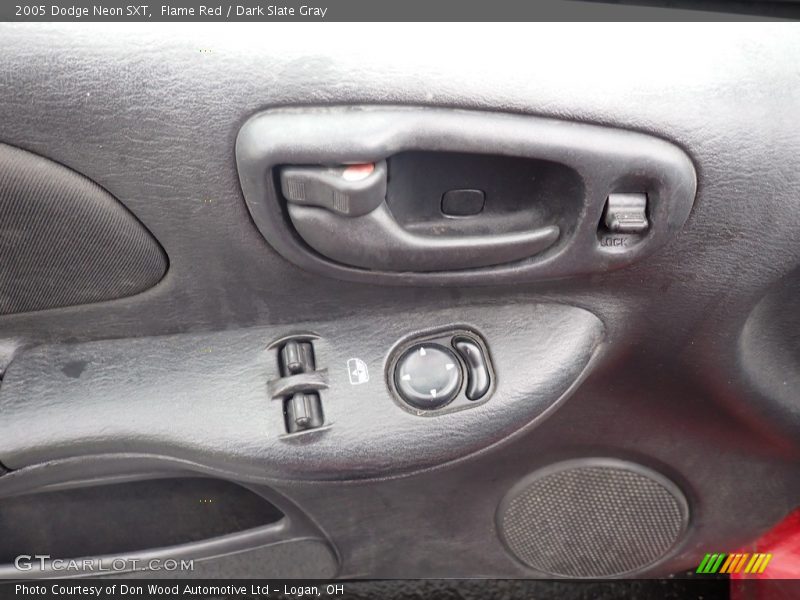 Flame Red / Dark Slate Gray 2005 Dodge Neon SXT