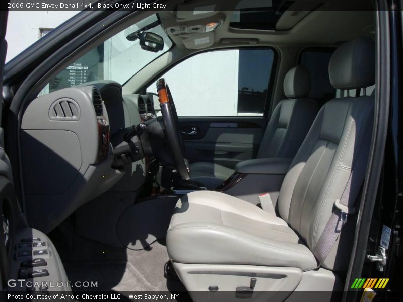 Black Onyx / Light Gray 2006 GMC Envoy Denali 4x4